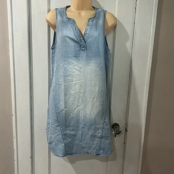 NWT Cupshe Denim V-Neck Mini Dress womens size medium light blue - Picture 4 of 8
